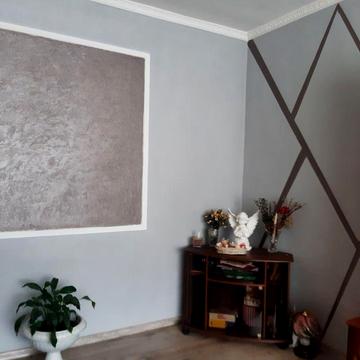 Простора 3 кімната квартира з гаражем та присадибною ділянкою