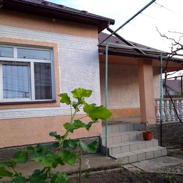 Продам велике домогосподарство в с.Арданово