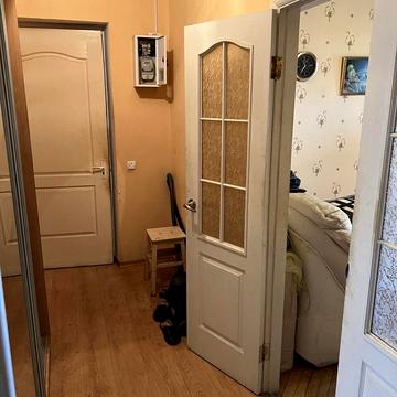 Волинська вул., 17/28