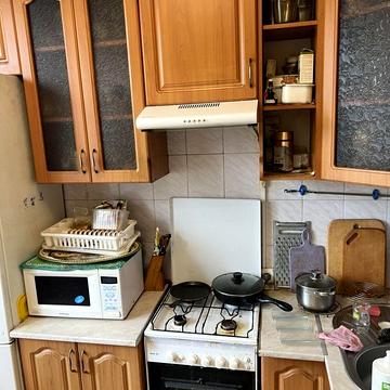 Волинська вул., 17/28