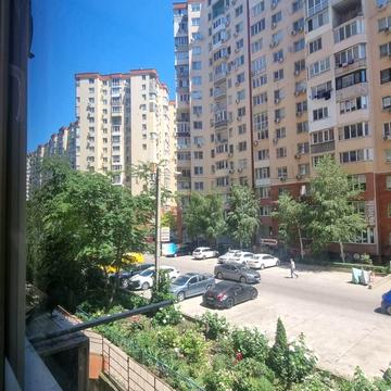 Левітана вул., 15/1
