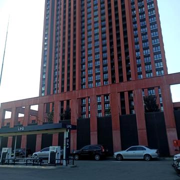 Набережно-Рибальська дорога вул., 27