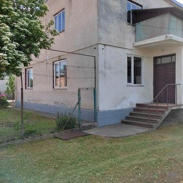 Продається будинок в місті Рогатин.