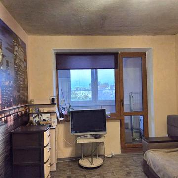 Продам 2 кімн. квартиру в районі Кр. Ринку.