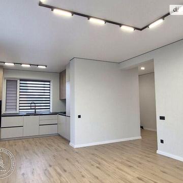 Продаж 3к Дім Мирна вулиця