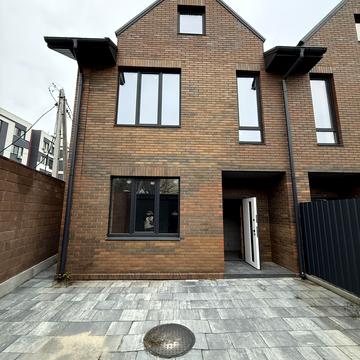 Гнатюка вул.