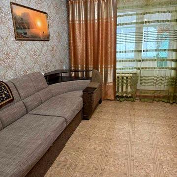 Продается отличная двухкомнатная квартира в Корабельном районе S1