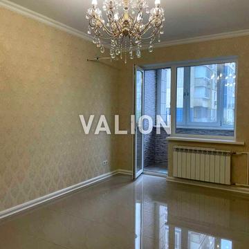 Без% Продаж 3 кімнатної квартири з ремонтом  вул Оноре де Бальзака 26а