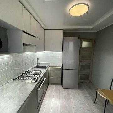 Оренда 1 кмн квартири площа 700-річчя