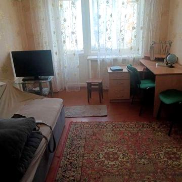 Сдам 1 ком. в Центре ближнем, пер Кустарный д 6, рядом 23 шк.