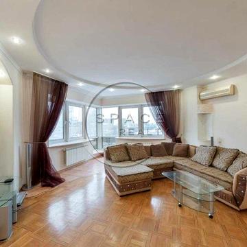 Здається в оренду 4-кімнатна квартира 165 м² за адресою вул. Лескова 1