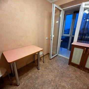 Довгострокова оренда 1к Квартира Робоча вулиця