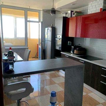 Панорамна дизайнерська 2к квартира 82м2 біля метро Житомирська