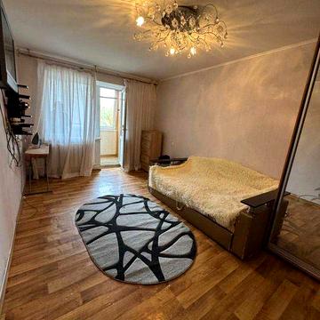 2х кімнатна квартира на Черемхах, роздільні кімнати Рабіна \Інглезі