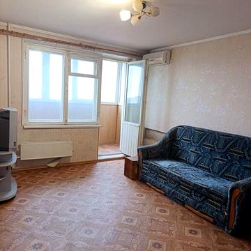 Сдам 1к квартиру Тополь-3 д.72