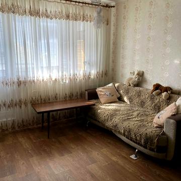 Метробудівників вул., 27