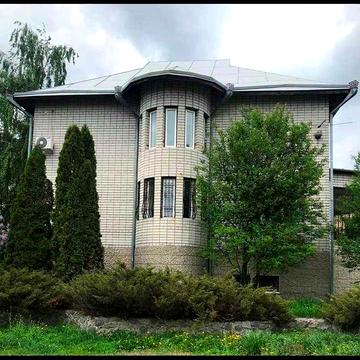 Продам будинок, дом 350 м², 20 соток, Павлоград – від власника