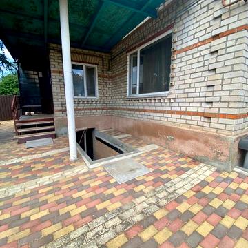 Продается часть дома в Ш.Балке, отдельный адрес, 2,5 сот, гараж. С2