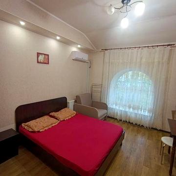 Сдам 1 к.кв. студию Центральный рынок, Центр, ТЦ Никольский