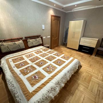 Митрополита Василя Липківського вул. (Урицького), 37