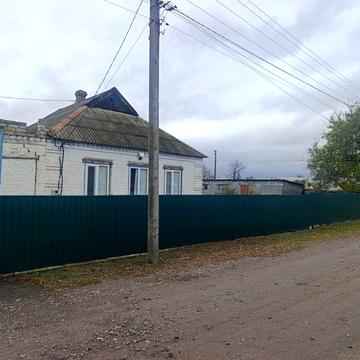 Продам будинок в селі Дмитрівка