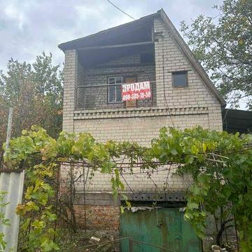 Продаж гарної дачі на Поромі