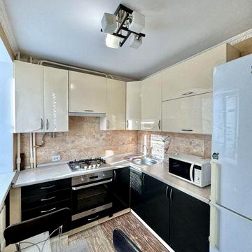 1-кімн. в Центрі міста з меблями і технікою