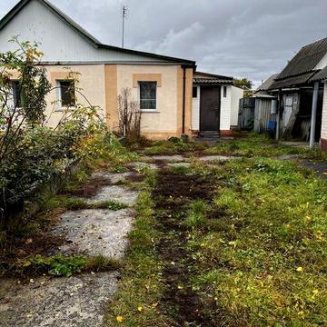 Військовим здається будинок з хозяїном 2 кімнати, сарай, навіс, двір