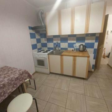 Європейського Союзу просп. (Правди), 70