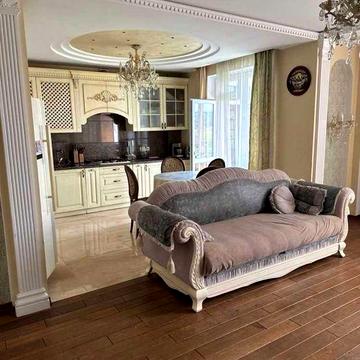 вул. Під Голоском, 17-В. Новобудова. Дизайн Ремонт. Паркінг. Оренда!