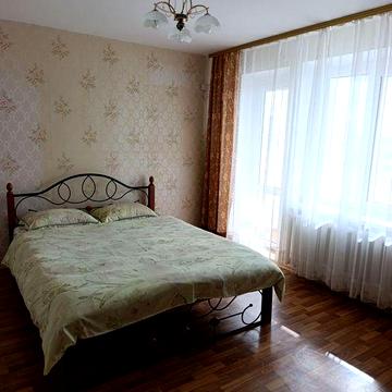 Здається в оренду 3х кімнатка кв. вул. Бочарова/Семена Палія