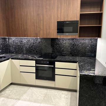 Поділ, 2-шка поруч із метро. Клубний будинок Зелений Замок