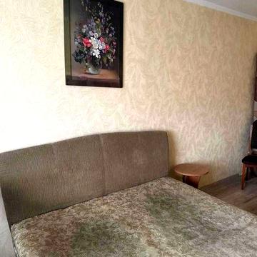 Сдам 2-х комнатную квартиру на ул. Шодуаровская, 1