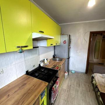 3 кімнатна квартира на Дружбі продаж