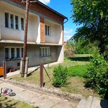 Продаж будинку Тячів