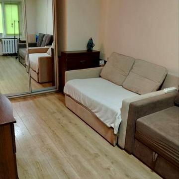 1к кВ. Метро Деміївська пішки, вул. Проспект Науки 11
