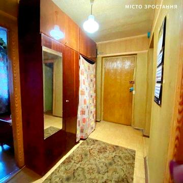 Продам 3х комнатную квартиру в ПГТ Безлюдовка.