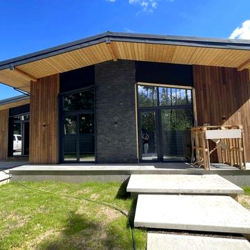 Продаж ексклюзивного будинку з ділянкою на 8 сот. в Дмитрівській Бучі