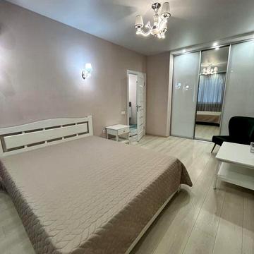 Кадор  Сахарова Новая 1 Комн