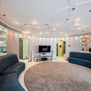 Простора 3-кімнатна квартира з дизайнерським ремонтом ЖК Ліко-Град