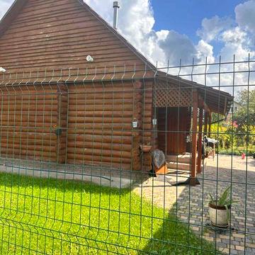 Довгострокова оренда будиночку