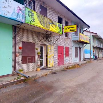 Вокзальна вул., 18