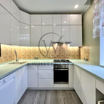 Михайла Грушевського вул., 34/1