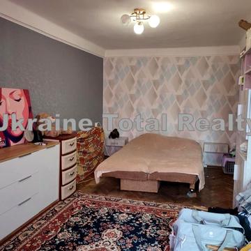 Ентузіастів вул., 33