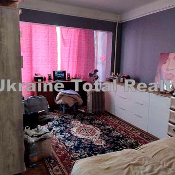 РУСАНІВКА! 1 кімнатна квартира біля м. Лівобережна! Вул Ентузіастів 33