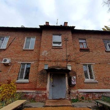 Продам квартиру під ваш ремонт на 12 кварталі/ Краснопільська