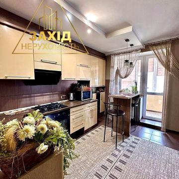 2 кімнатна Новобудова 80,1 кв.м вул. Кравчука / гімназія №21 ЖК Фаворит