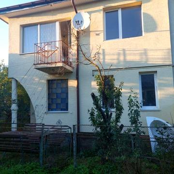 Михайла Коцюбинського вул., 85/1