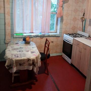 Червоної Калини просп. (Володимира Маяковського), 35