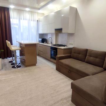 Володимирська вул., 596